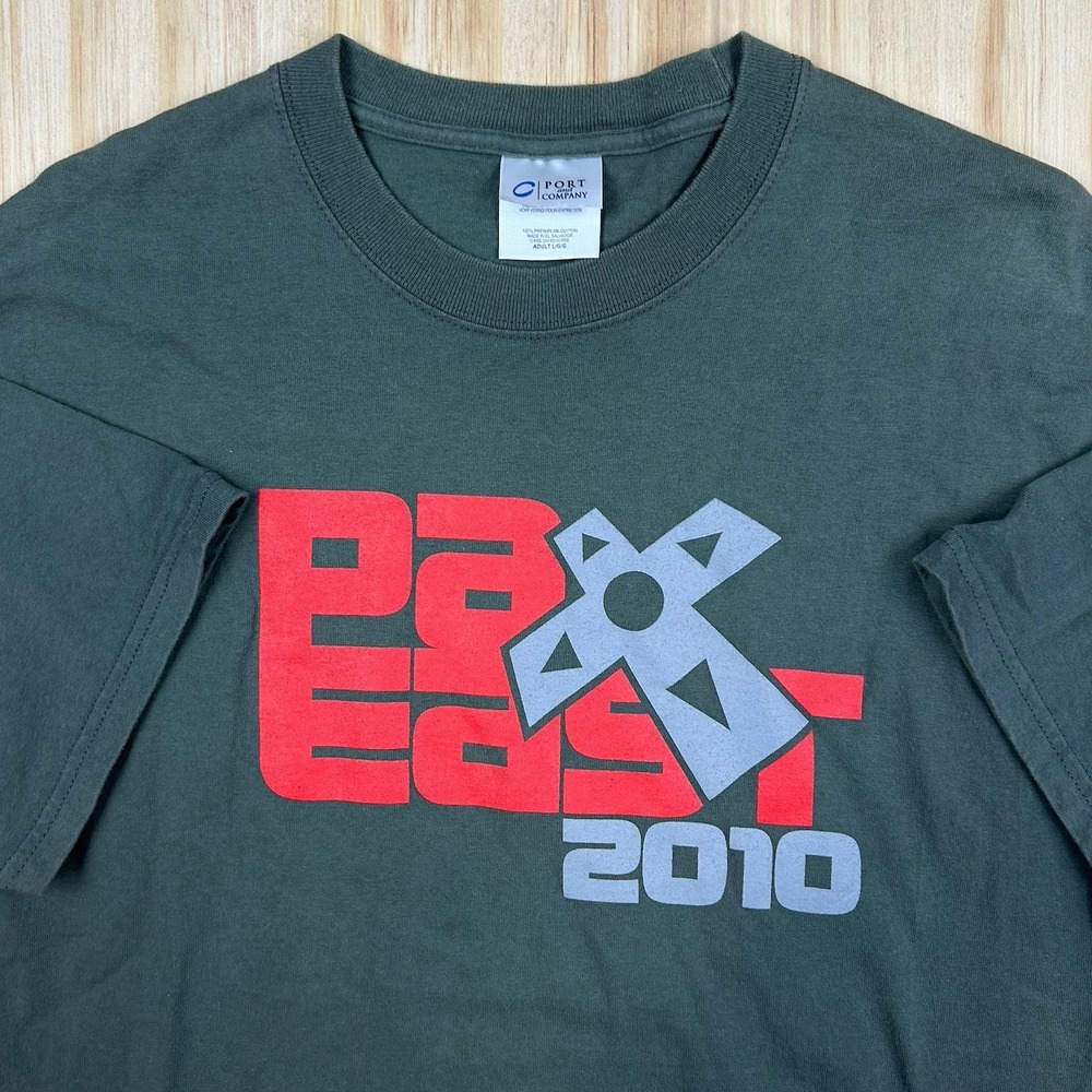 PAX East 2010 Gray Green‎ T Shirt Men's Y2K VTG Size L Video Gaming Convention